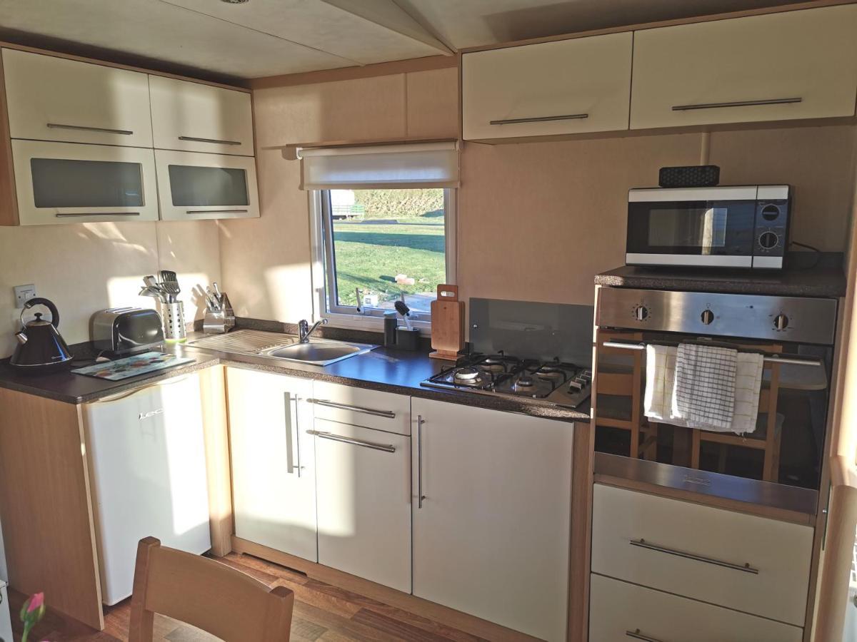 Holiday home Delightful 3-bedroom Static Caravan With Lazy And Loch View